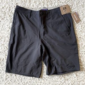 Patagonia Men’s stretch wavefarer walk shorts